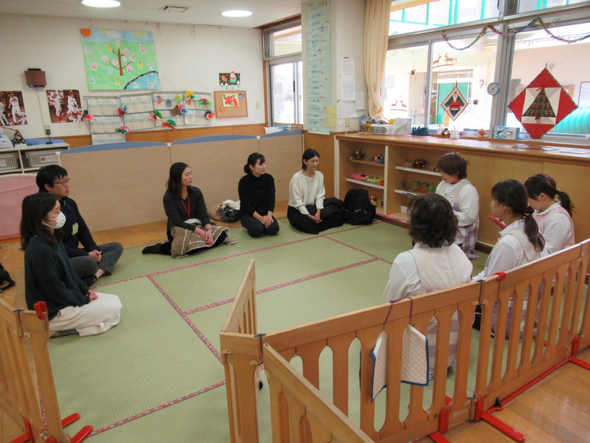 12月7日　0・1歳児組懇談会