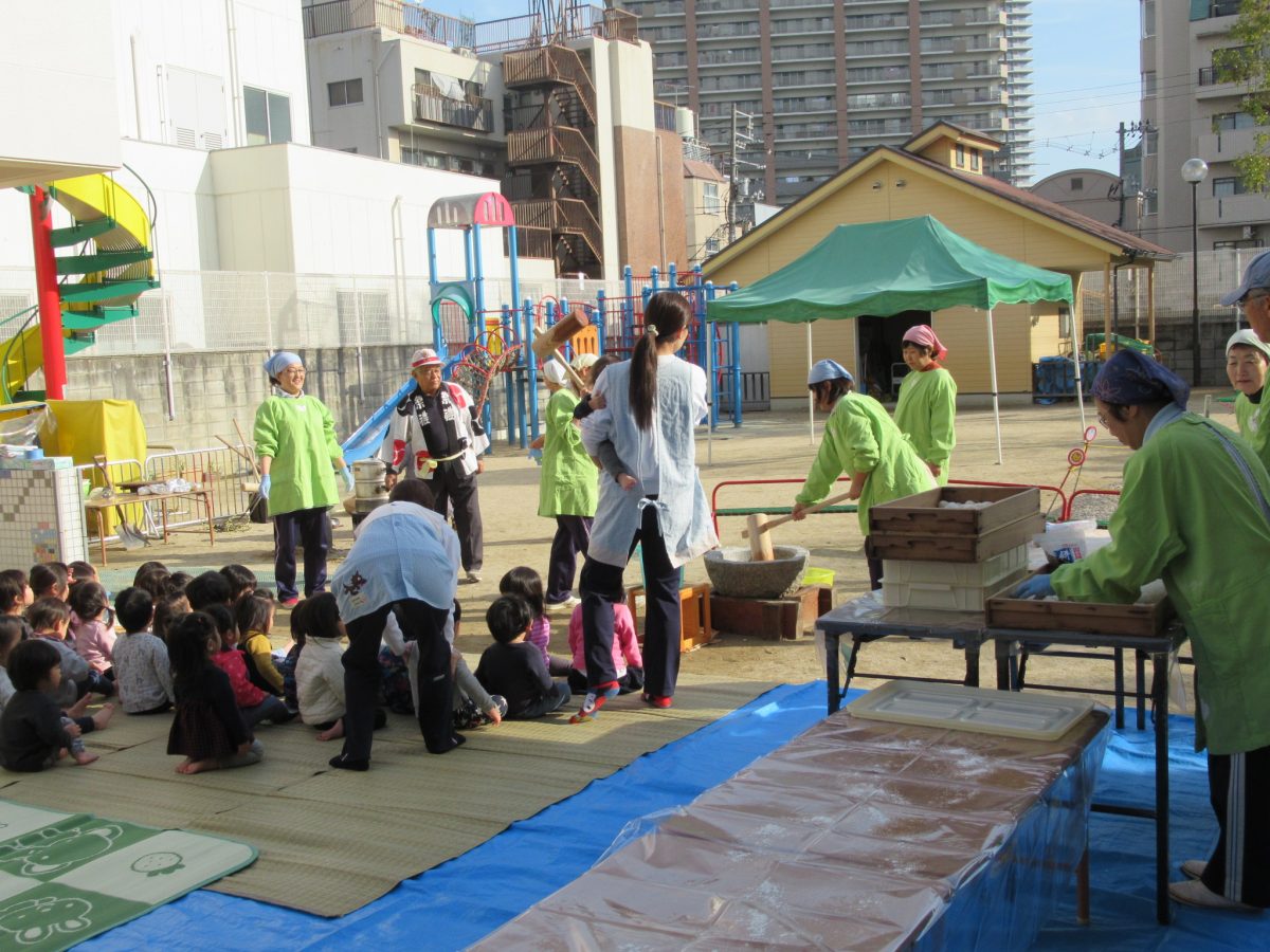 12月20日　もちつきをしました